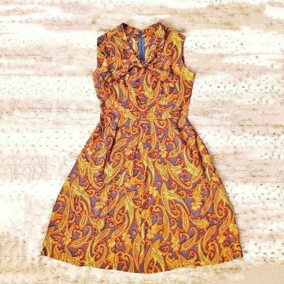Vintage 60s Paisley Pussybow Dress - Picture 3 of 5
